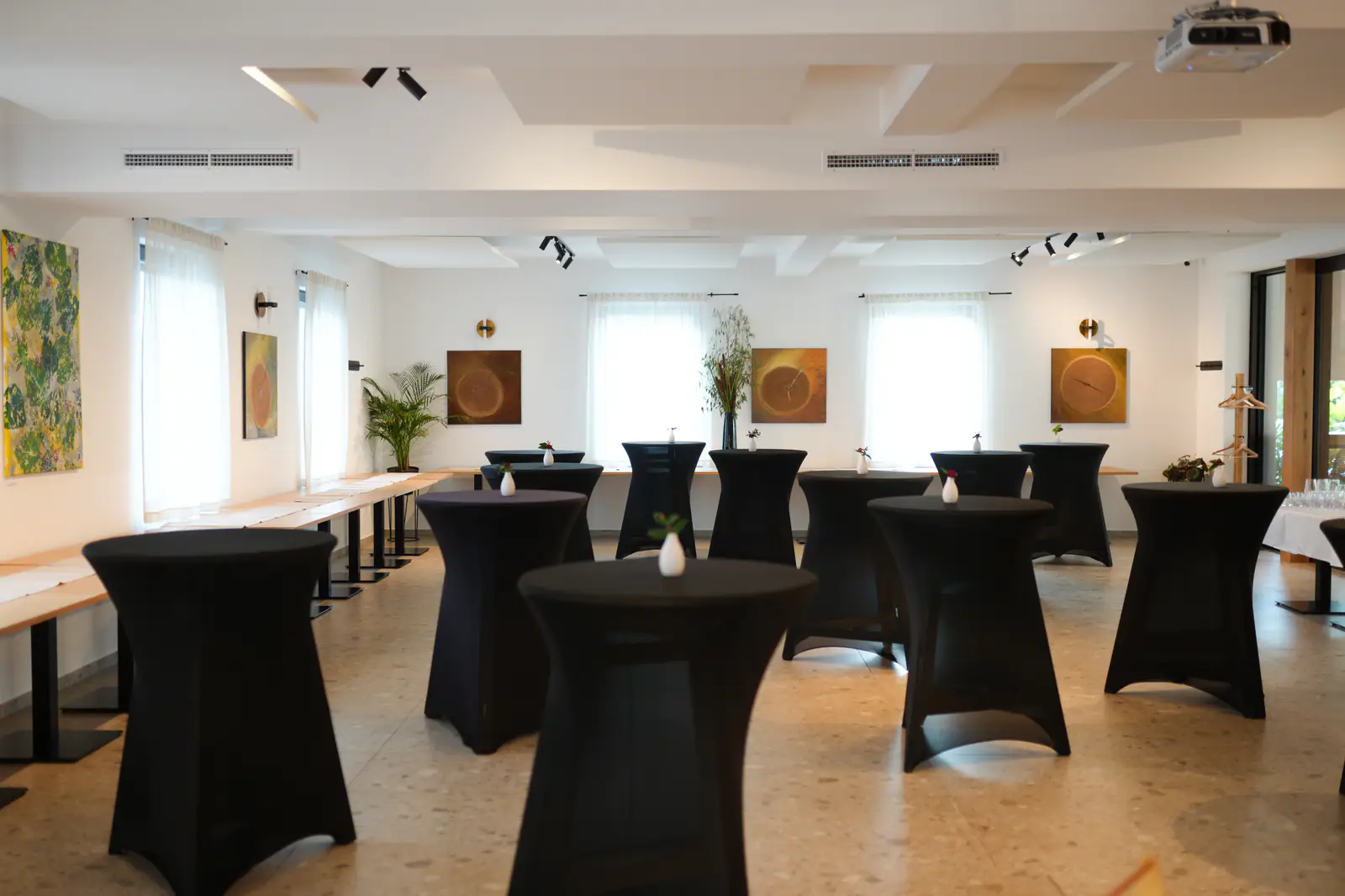 Seminars & Corporate Events — photo 1